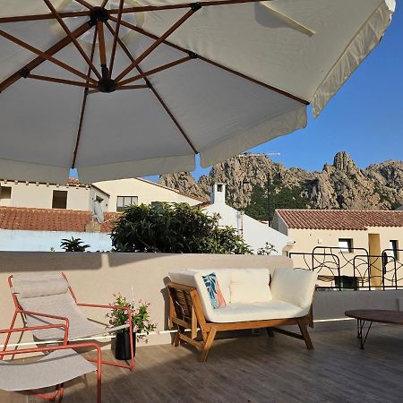 Rayuela Suites Сан-Панталео Экстерьер фото